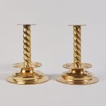 1612 3063 CANDLESTICKS